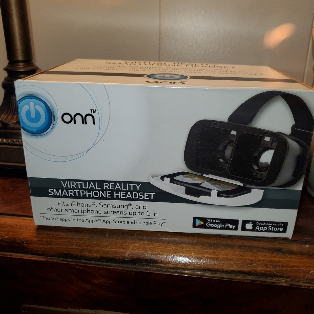 Virtual Reality Headset